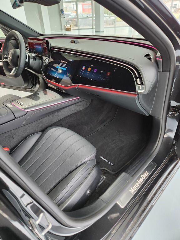 Grau Neu 2024 Mercedes E300 AMG Line Premium Limousine | 74.950 € (Etwas zu teuer) - Bild 1/4