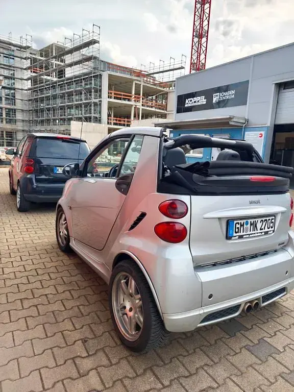 Gebraucht Smart ForTwo Cabrio Brabus Xclusive 98 PS (72 kW) 2010 Silber Cabrio
