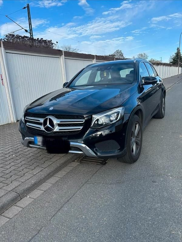 Gebraucht Mercedes GLC220 170 PS (125 kW) 2015 Schwarz SUV