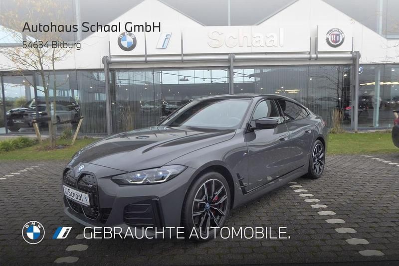 Grau Gebraucht 2022 BMW i4 Performance Limousine | 44.890 € (Fairer Preis) - Bild 1/4