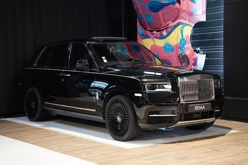 Schwarz Gebraucht 2019 Rolls Royce Cullinan SUV | 314.980 € (Fairer Preis) - Bild 1/4