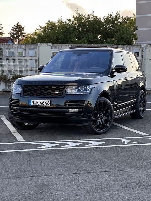 Schwarz Gebraucht 2013 Land Rover Range Rover Black Edition SUV | 29.900 € (Superpreis) - Bild 1/4