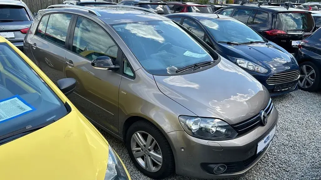 Gebraucht VW Golf Plus Cross Match 122 PS (89 kW) 2012 Braun Van / Kleinbus