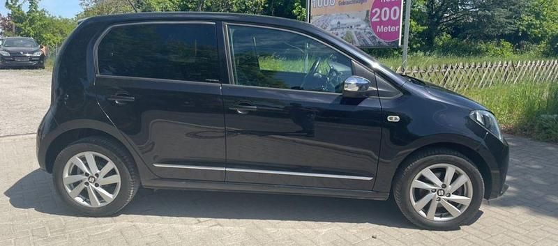 Usata Seat Mii 75 CV (55 kW) 2015 Nero Utilitaria