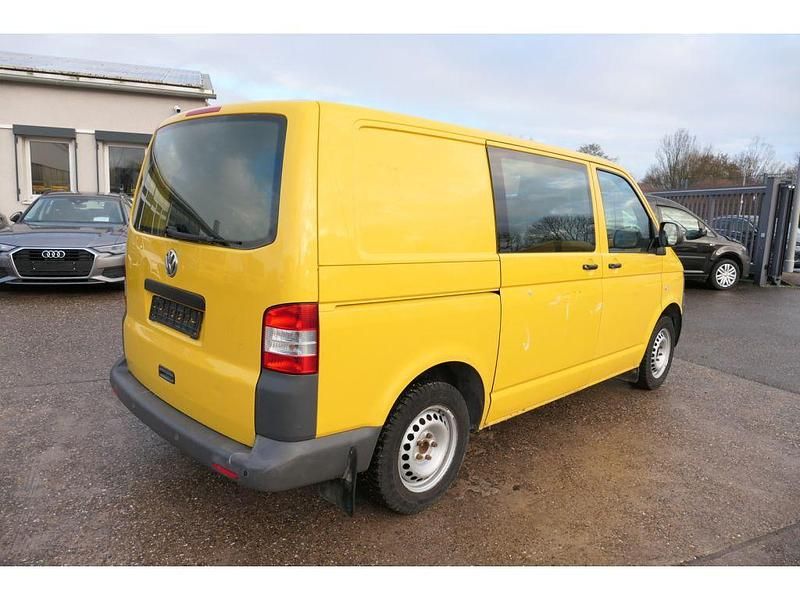 Usata VW Transporter 84 CV (61 kW) 2011 Giallo Furgone
