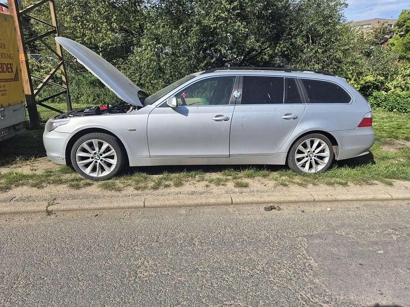 Gebraucht BMW 525 192 PS (141 kW) 2005 Kombi