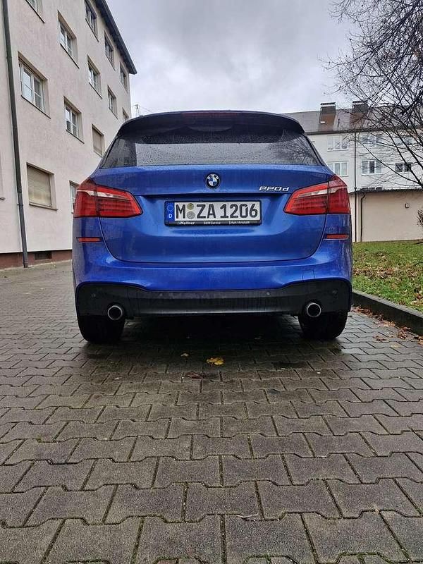 Gebraucht 2016 BMW 220 M Sport Kombi | 16.300 € (Fairer Preis) - Bild 1/4