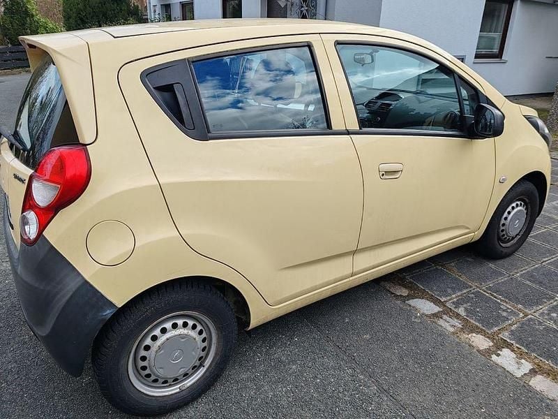Gebraucht Chevrolet Spark LT 68 PS (50 kW) 2013 Gelb Kleinwagen