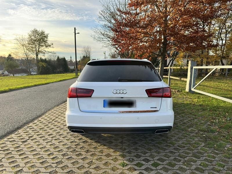 Gebraucht Audi A6 S-Line 218 PS (160 kW) 2016 Weiß Kombi
