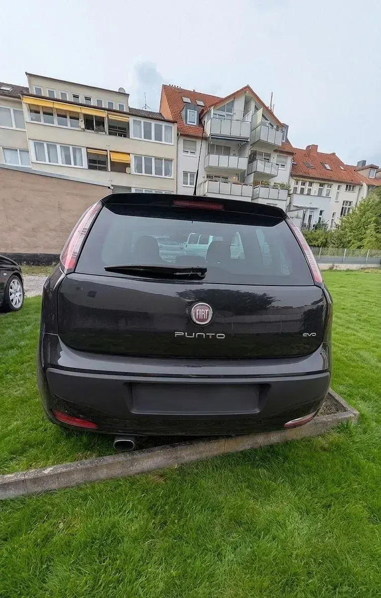 Gebraucht Fiat Punto Evo 135 PS (99 kW) 2010 Schwarz Kleinwagen