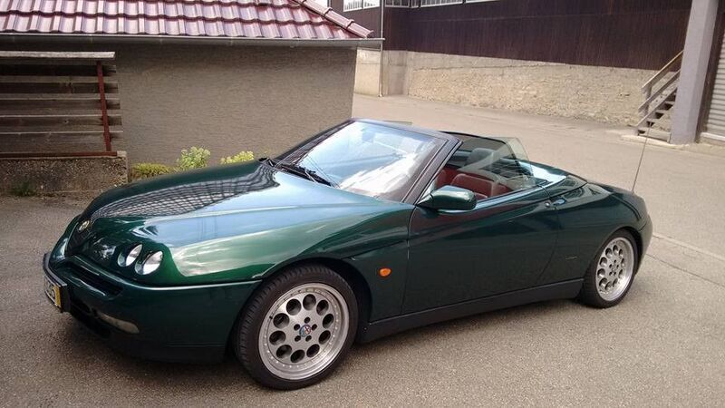 Grün Gebraucht 1996 Alfa Romeo Spider Cabrio | 14.500 € - Bild 1/4