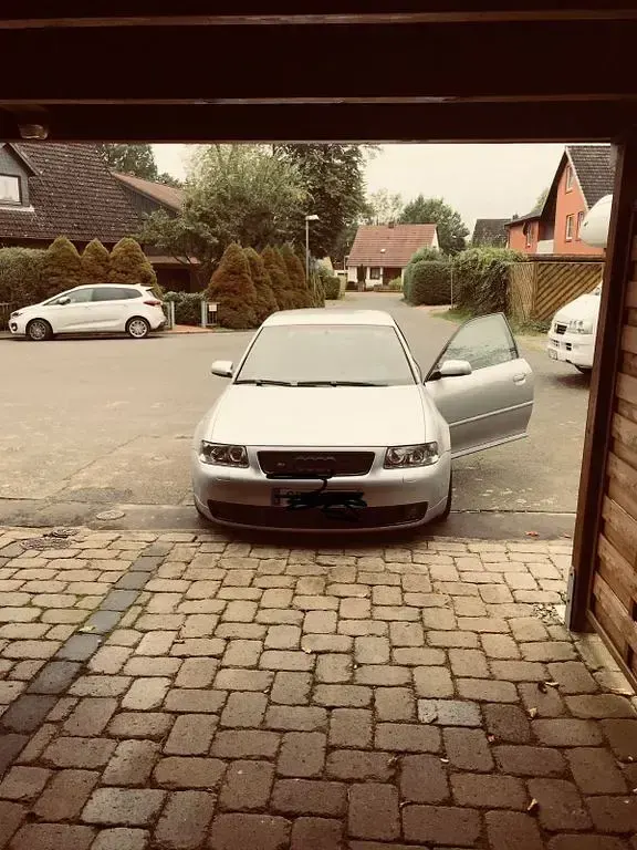 Gebraucht Audi S3 Sport 209 PS (153 kW) 2001 Schwarz Kleinwagen