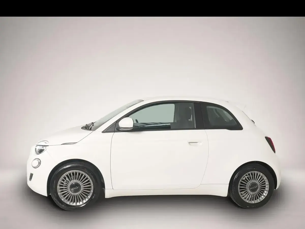 Gebraucht Fiat 500e 86 kW (118 PS) 2023 Manufacturer Limousine
