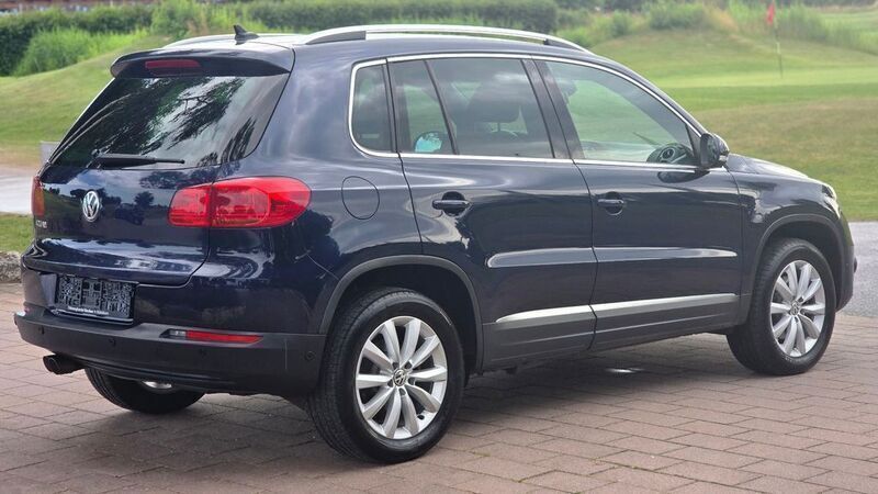 Gebraucht VW Tiguan Sportline 150 PS (110 kW) 2015 Night blue SUV