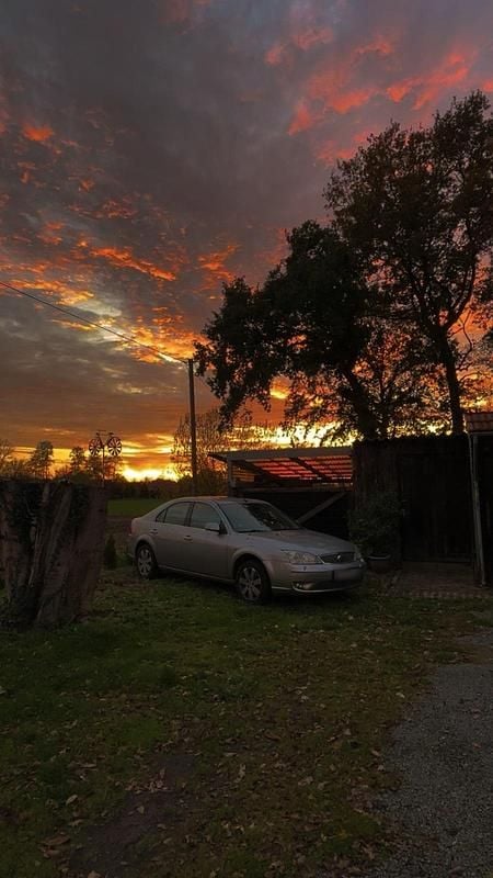 Gebraucht Ford Mondeo Ghia 131 PS (96 kW) 2006 Silber Limousine