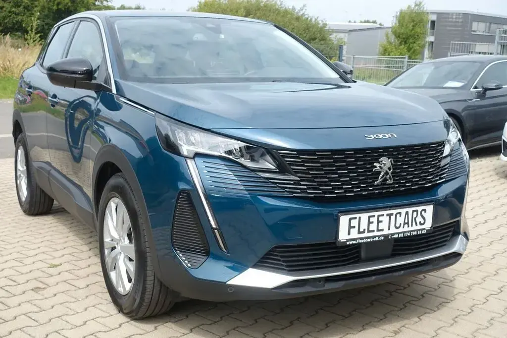Gebraucht Peugeot 3008 Active 131 PS (96 kW) 2022 Blau SUV