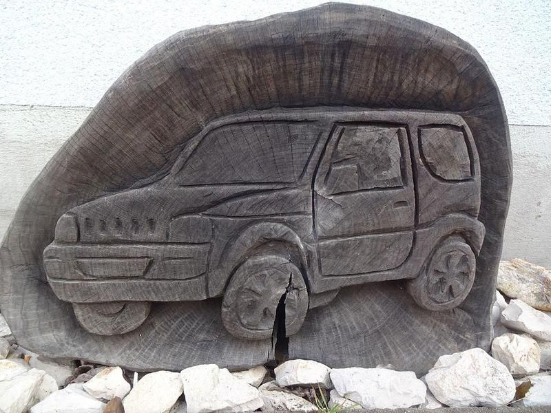 Grün Gebraucht 2015 Suzuki Jimny SUV | 14.800 € (Fairer Preis) - Bild 1/4