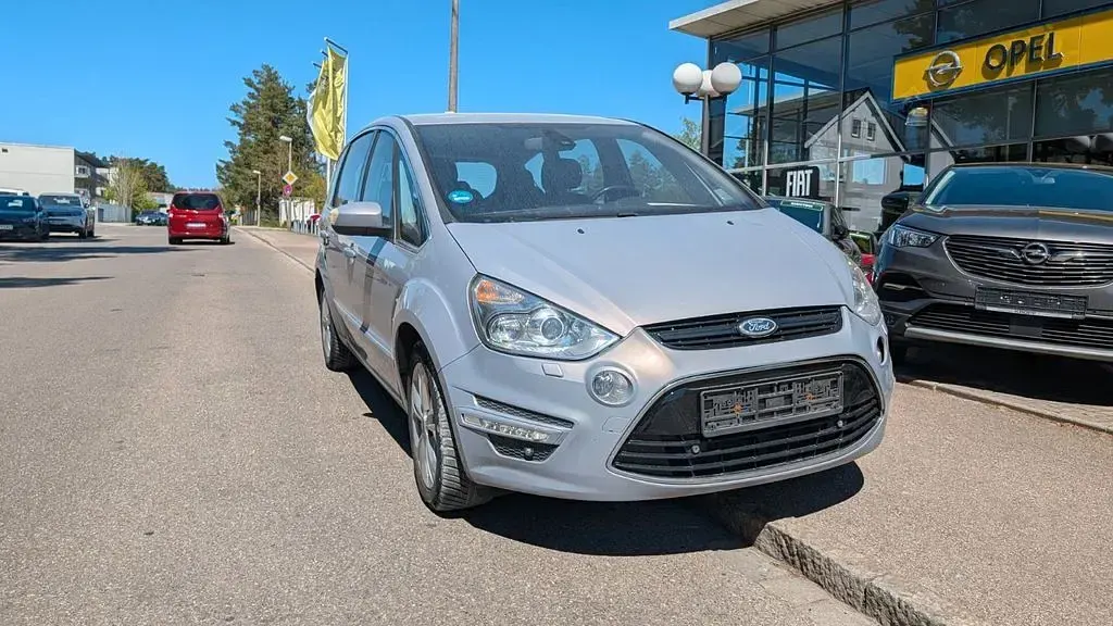 Second-hand Ford S-MAX Titanium 140 CP (102 kW) 2010 Gri Monovolum