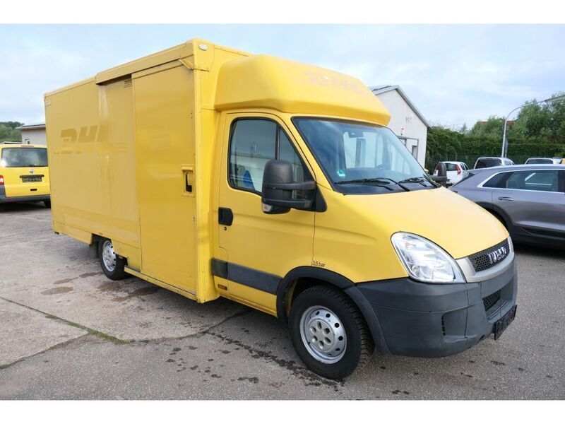Gelb Gebraucht 2010 Iveco Daily Van | 8.687 € (Fairer Preis) - Bild 1/3