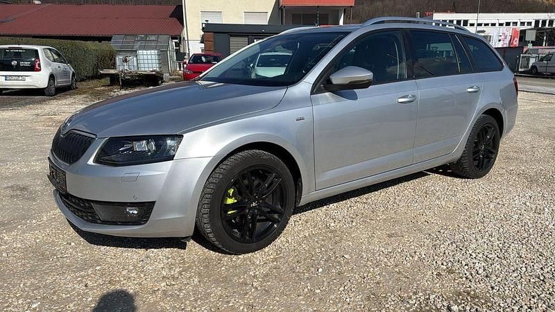 Gebraucht Skoda Octavia Joy 110 PS (80 kW) 2017 Silber Kombi