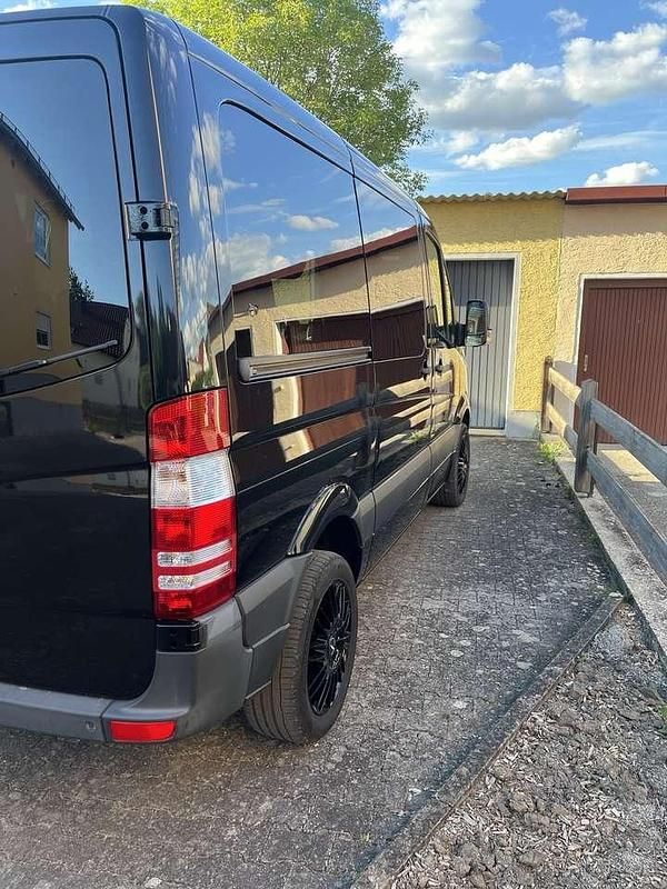 Używany Mercedes Sprinter 163 KM (119 kW) 2016 Van