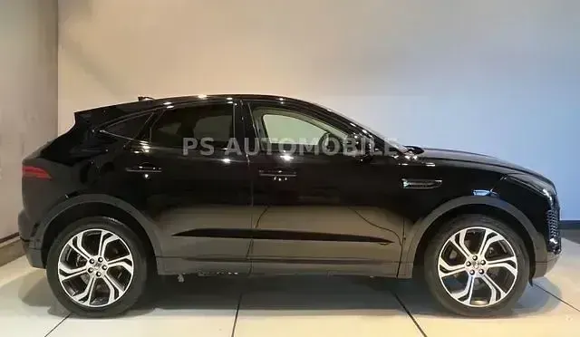 Second-hand Jaguar E-Pace 180 CP (132 kW) 2019 Negru SUV