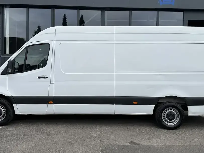 Gebraucht Mercedes Sprinter 114 PS (83 kW) 2021 Weiß Van