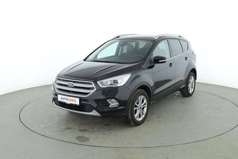 Gebraucht Ford Kuga Titanium 150 PS (110 kW) 2019 Schwarz SUV