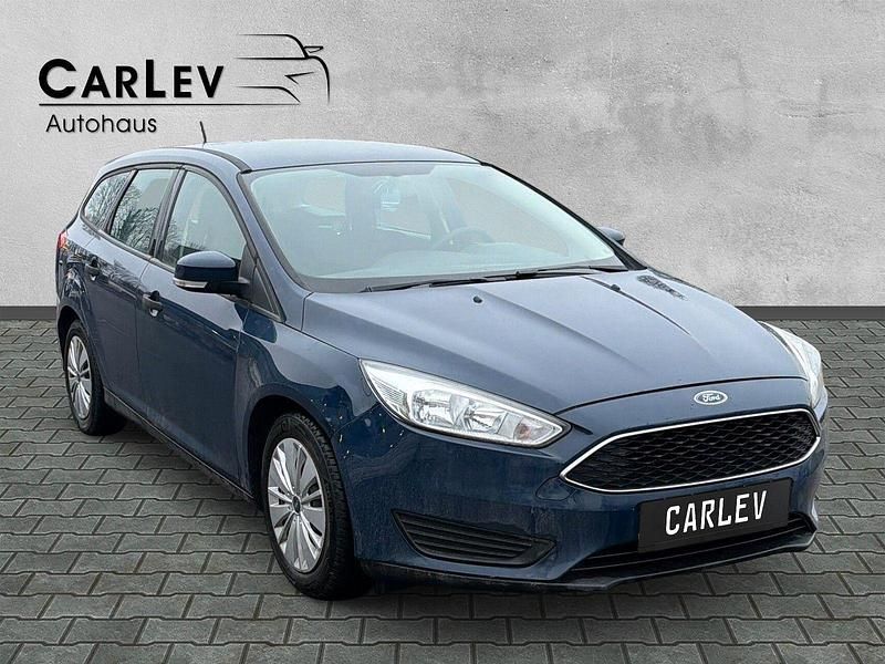 Gebraucht Ford Focus Ambiente 101 PS (74 kW) 2016 Blau Kombi
