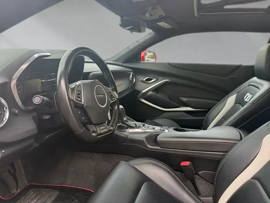 Gebraucht Chevrolet Camaro 340 PS (250 kW) 2017 Rot Coupé