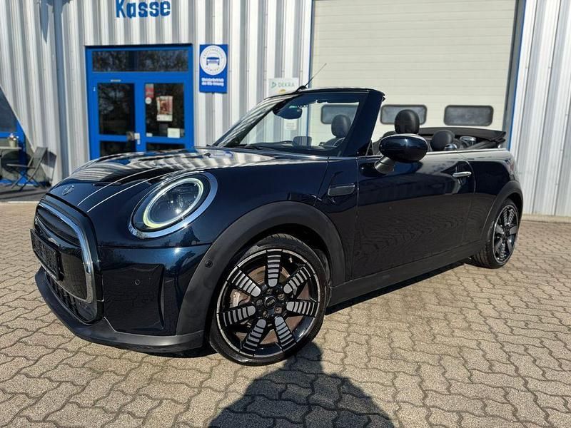 Second-hand Mini Cooper Cabriolet 136 CP (100 kW) 2023 Negru Cabrio