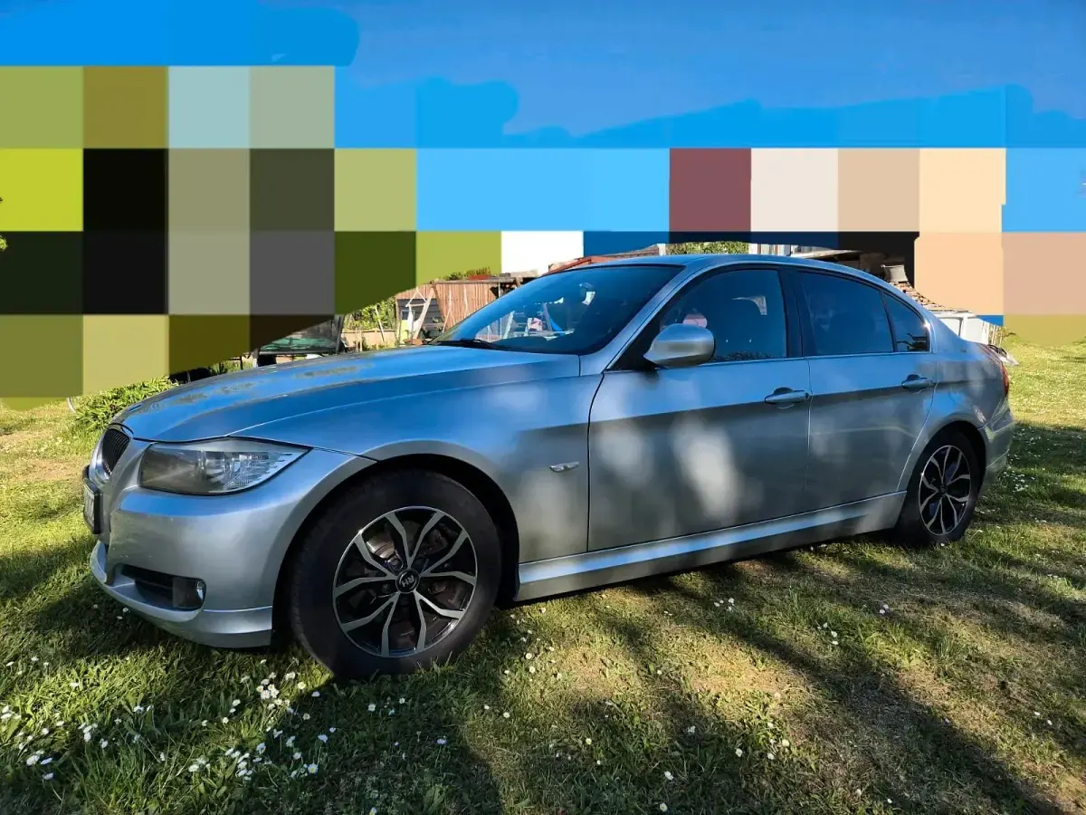 Gebraucht BMW 325 218 PS (160 kW) 2010 Silber Limousine