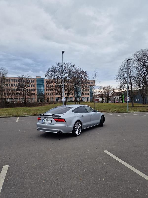 Gebraucht Audi A7 Comfort 245 PS (180 kW) 2011 Silber Kleinwagen