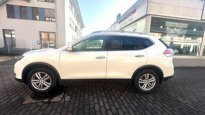 Gebraucht Nissan X-Trail 360º 131 PS (96 kW) 2016 Weiß SUV