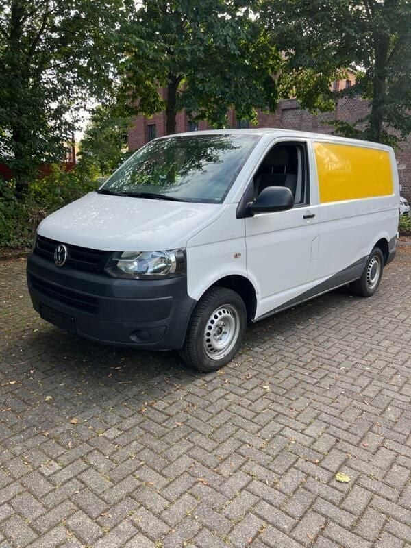 Weiß Gebraucht 2014 VW T5 Van | 6.499 € (Fairer Preis) - Bild 1/4