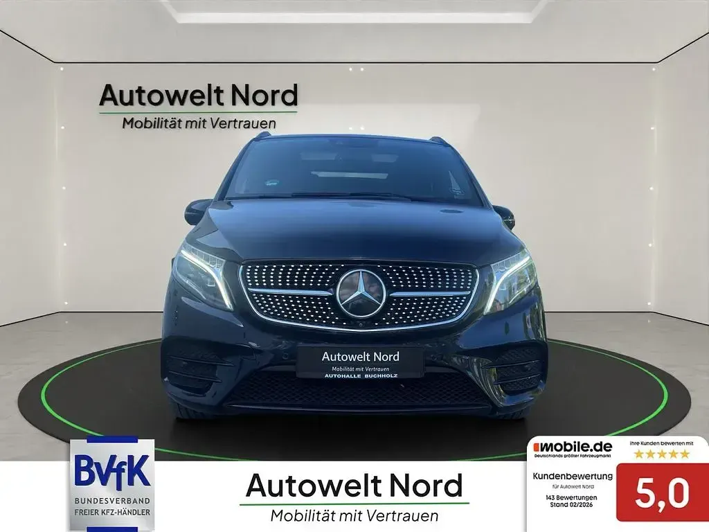 Gebraucht Mercedes V300 Avantgarde 239 PS (175 kW) 2020 Cavansitblau Van / Kleinbus