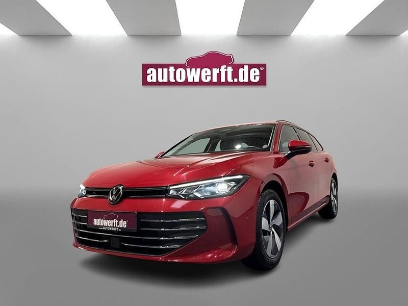 Rot Gebraucht 2025 VW Passat Business Kombi | 33.490 € (Guter Preis) - Bild 1/4