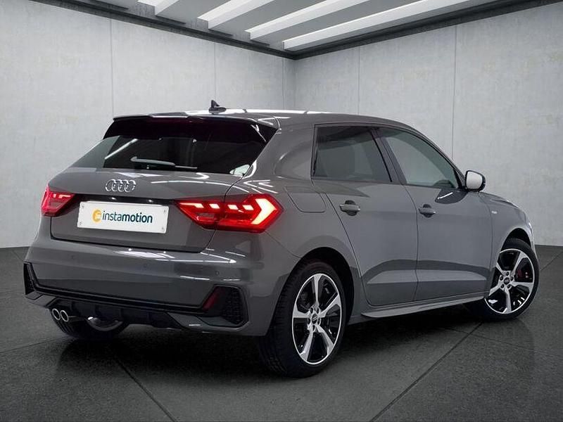 Second-hand Audi A1 207 CP (152 kW) 2025 Gri SUV