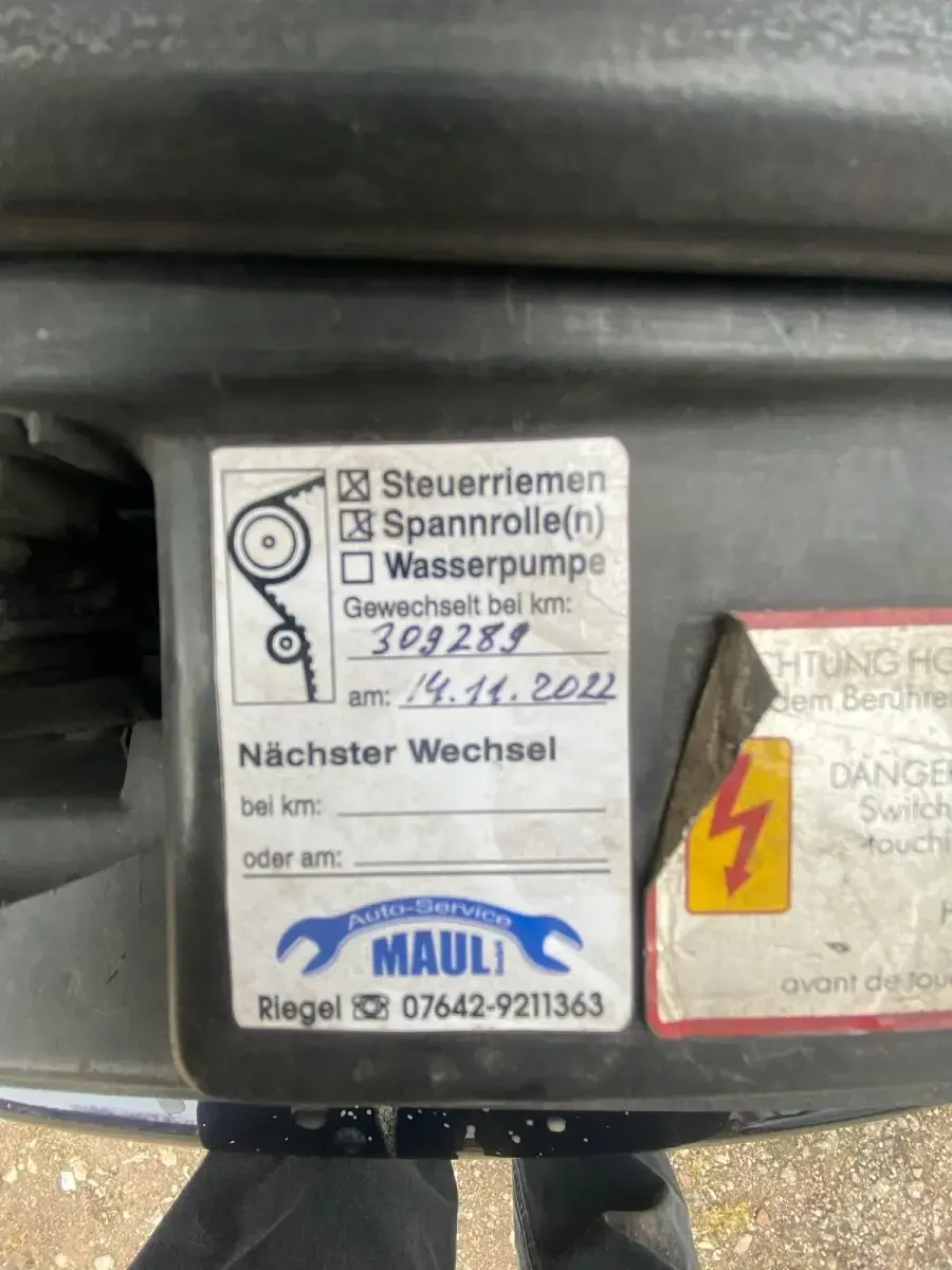 Gebraucht Audi A4 125 PS (91 kW) 1998 Blau Kombi