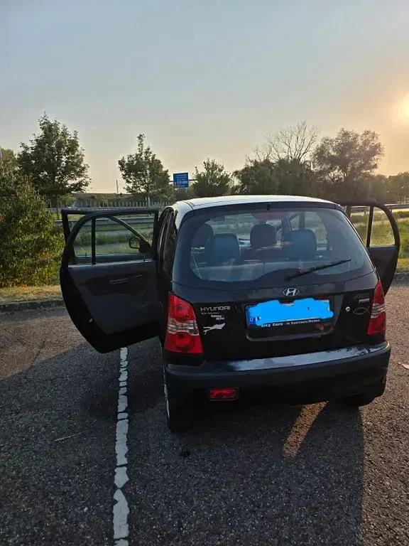 Gebraucht Hyundai Atos 63 PS (46 kW) 2007 Schwarz Kleinwagen
