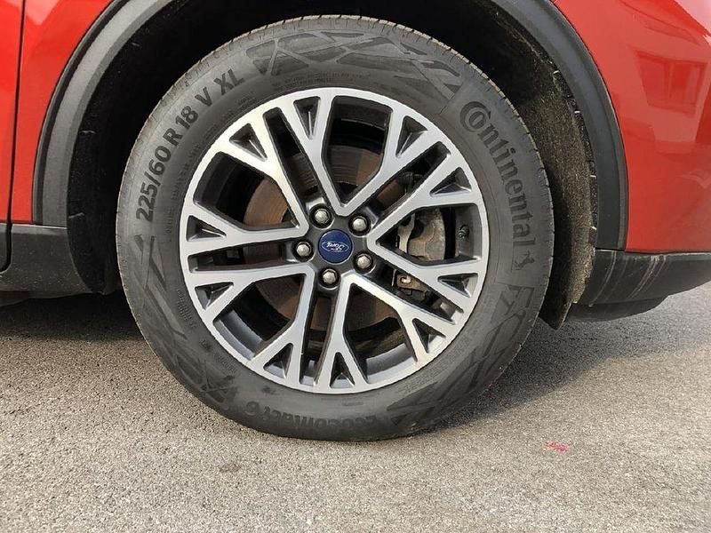 Gebraucht Ford Kuga Titanium X 152 PS (111 kW) 2021 Rot SUV