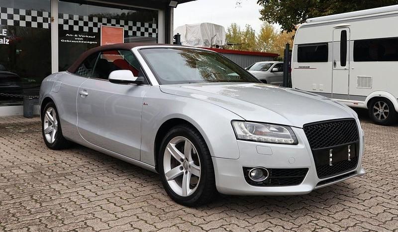 Gebraucht Audi A5 Cabriolet S-Line 160 PS (117 kW) 2011 Silber Cabrio