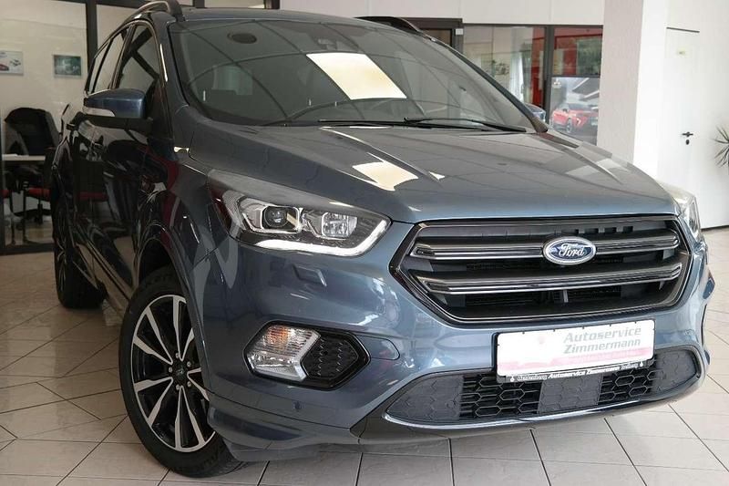 Gebraucht Ford Kuga ST-Line 150 PS (110 kW) 2019 Blau SUV