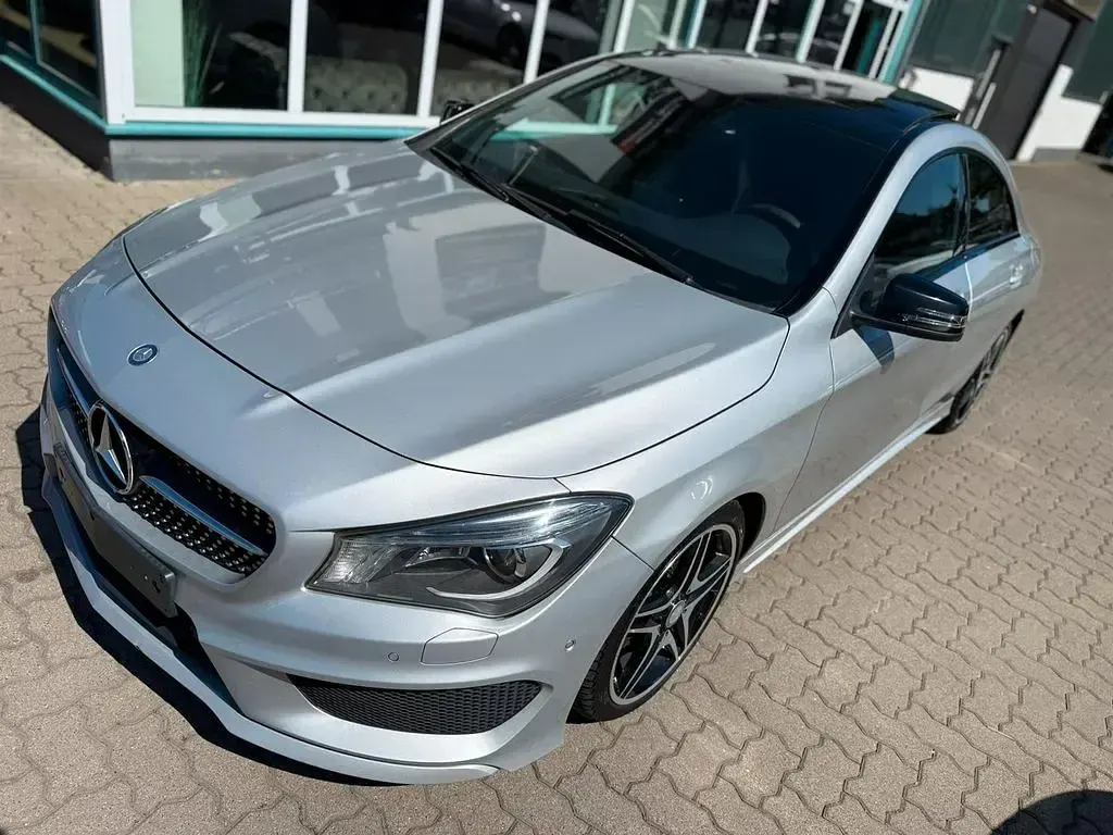 Gebraucht Mercedes CLA200 AMG line 156 PS (114 kW) 2013 Silber Coupé