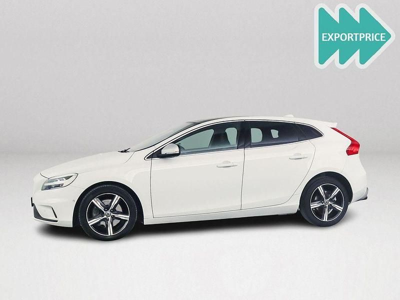 Brugt Volvo V40 154 HK (113 kW) 2019 Hvid Sedan
