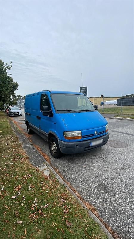 Second-hand Renault Master 80 CP (58 kW) 2000 Monovolum