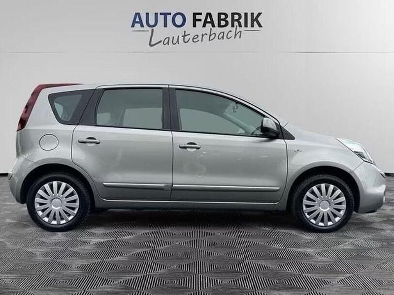 Second-hand Nissan Note Acenta 110 CP (80 kW) 2011 Argintiu Monovolum