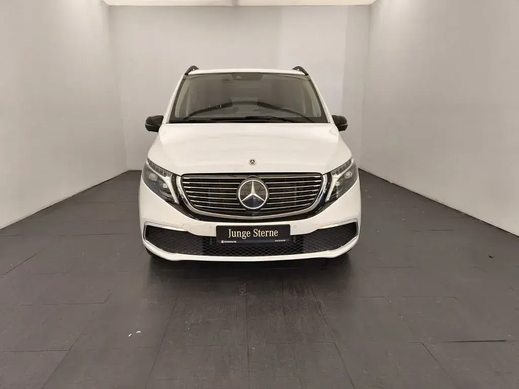 Gebraucht Mercedes EQV250 Long 150 kW (204 PS) 2024 Bergkristallweiß metallic Van / Kleinbus