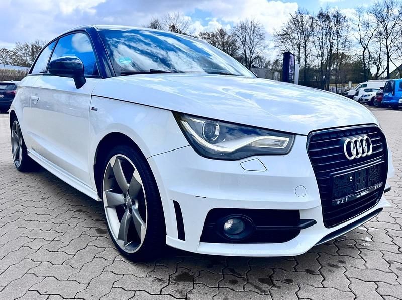 Gebraucht Audi A1 Exclusive 185 PS (136 kW) 2012 Weiß Kleinwagen