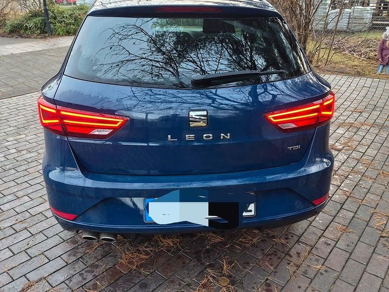Gebraucht Seat Leon ST XCELLENCE 150 PS (110 kW) 2017 Blau Kombi